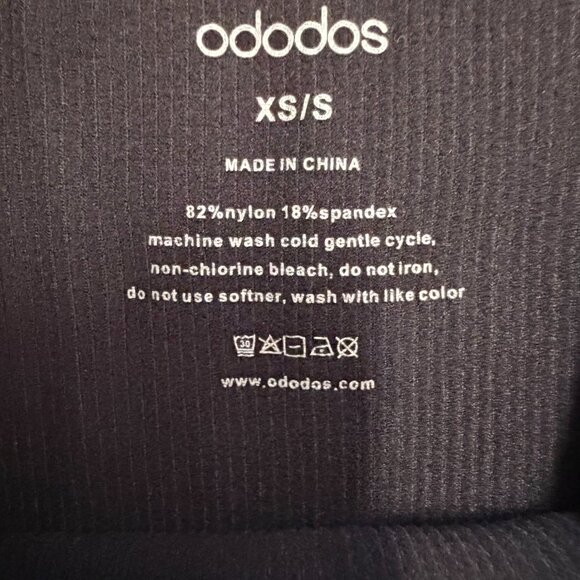 ODODOS Black Ribbed Tank Top XS/S – Stretchy Everyday Essential - Picture 3 of 3